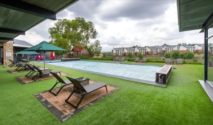 1 Bedroom Apartment / flat for sale in Linbro Park