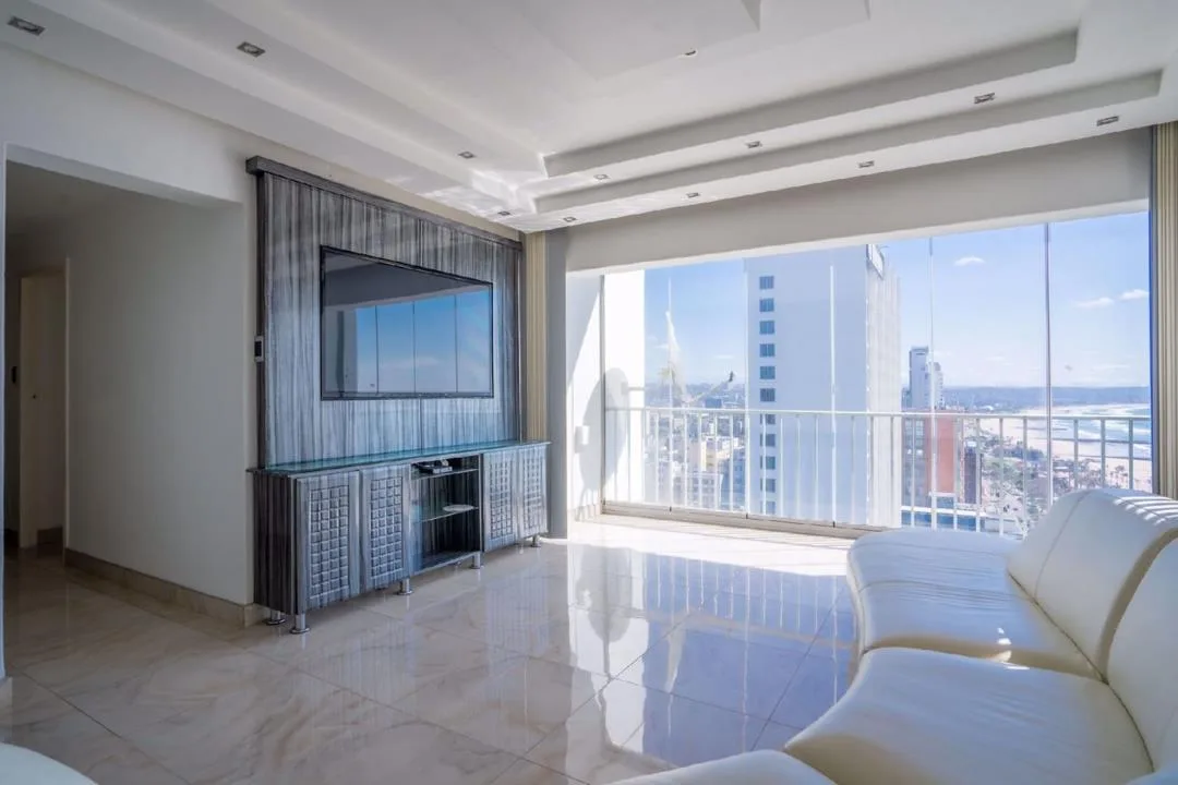 3 Bedroom Apartment / flat for sale in South Beach