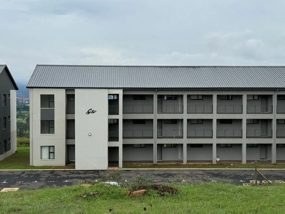 2 Bedroom Apartment / flat to rent in Hayfields