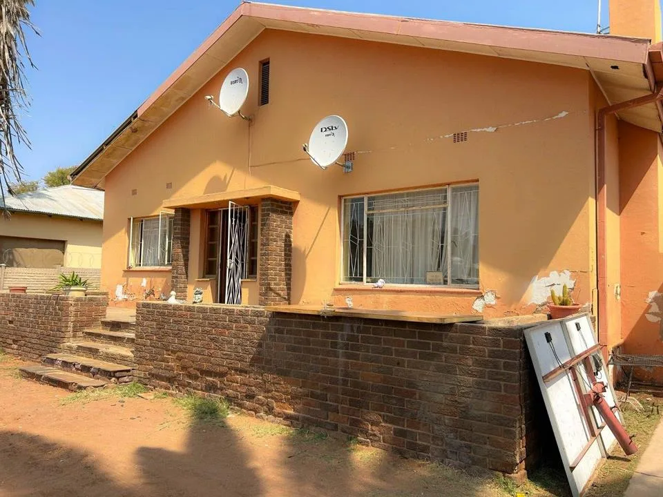 3 Bedroom House for sale in Die Rand