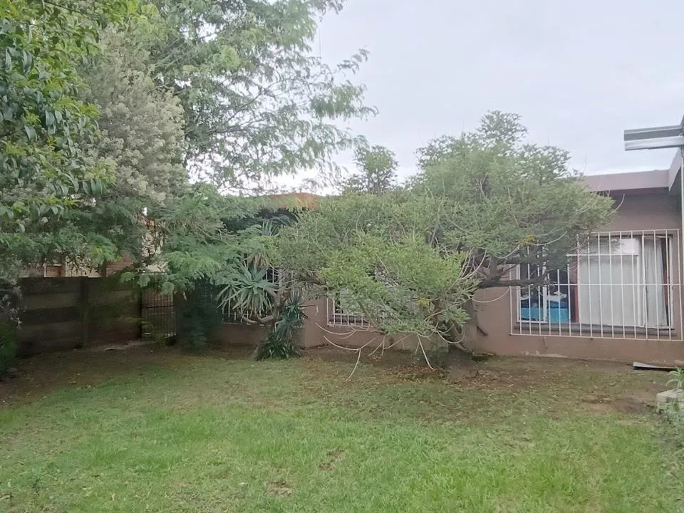 4 Bedroom House to rent in New Bethal East