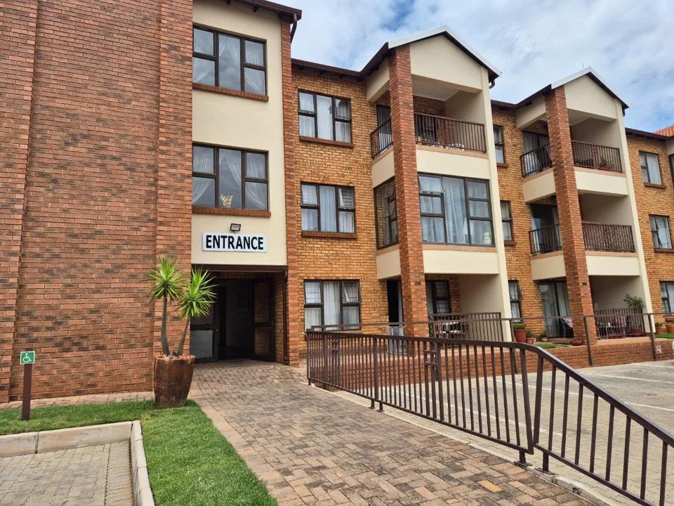 1 Bedroom Apartment / flat for sale in Brentwood Park