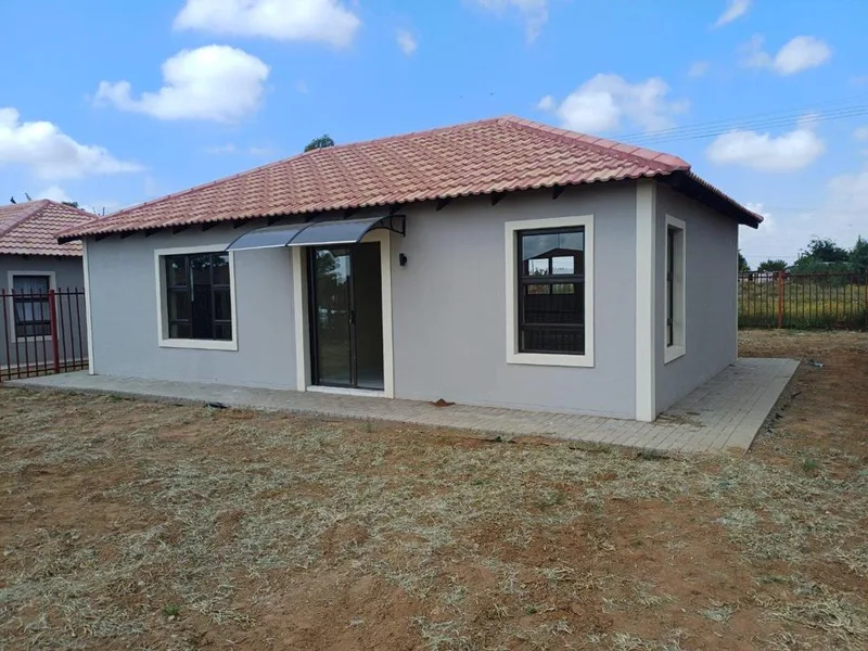 2 Bedroom House for sale in Pinehaven