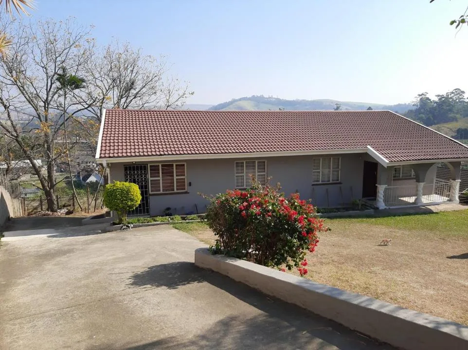 2 Bedroom House for sale in Umzinto