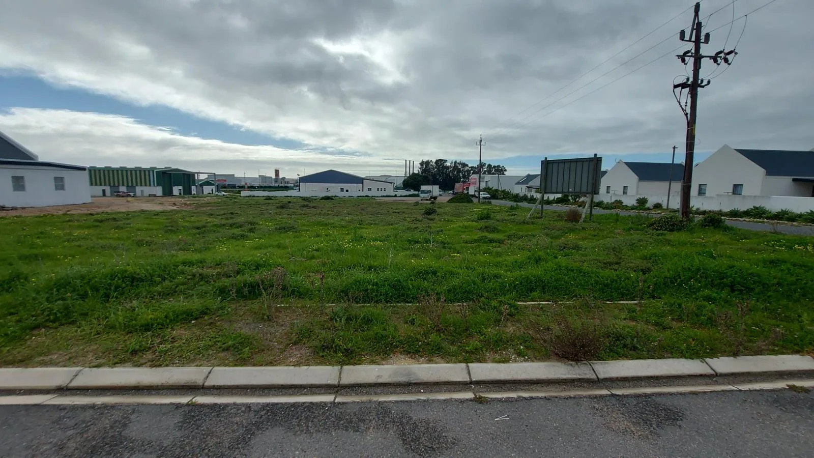 514 m² Land available in Saldanha