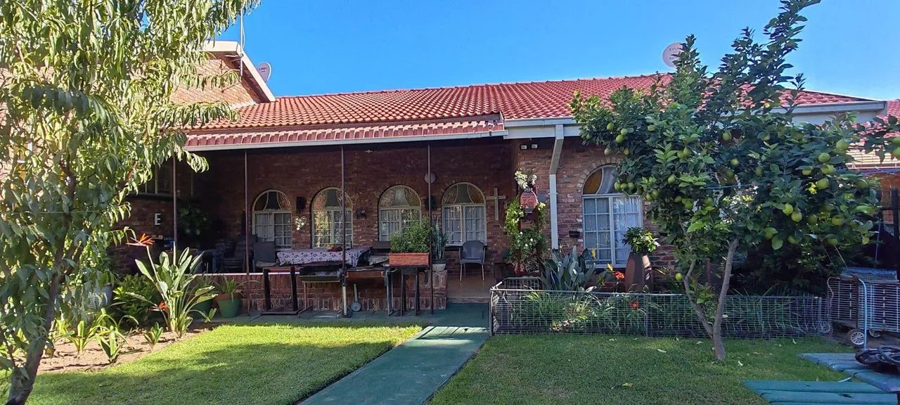 2 Bedroom Townhouse for sale in Parys