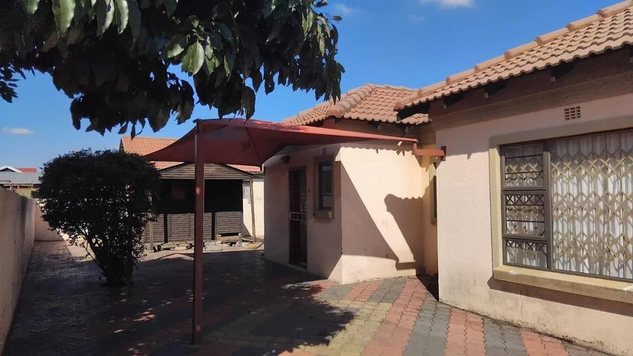 3 Bedroom House to rent in Dixon AH