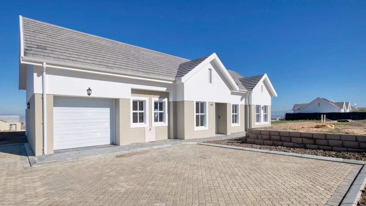 2 Bedroom House for sale in The Somerset Lifestyle & Retirement Village