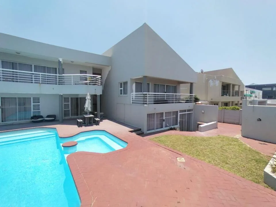 7 Bedroom House to rent in Glenashley
