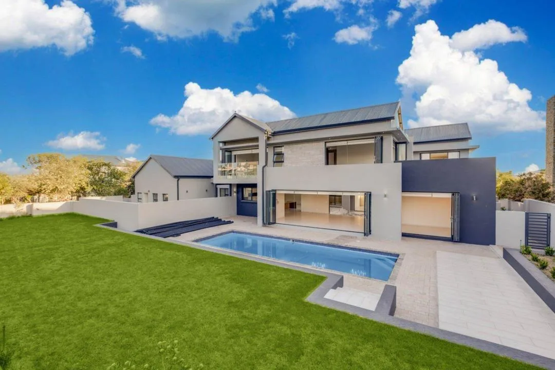 5 Bedroom House for sale in Steyn City