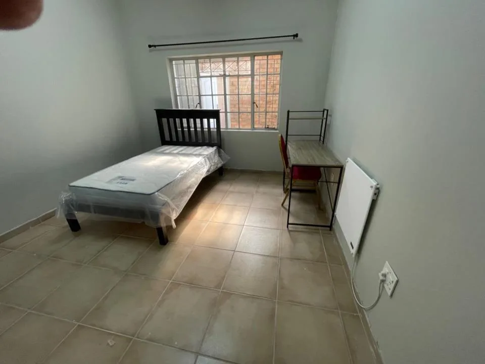 12 Bedroom House to rent in Auckland Park