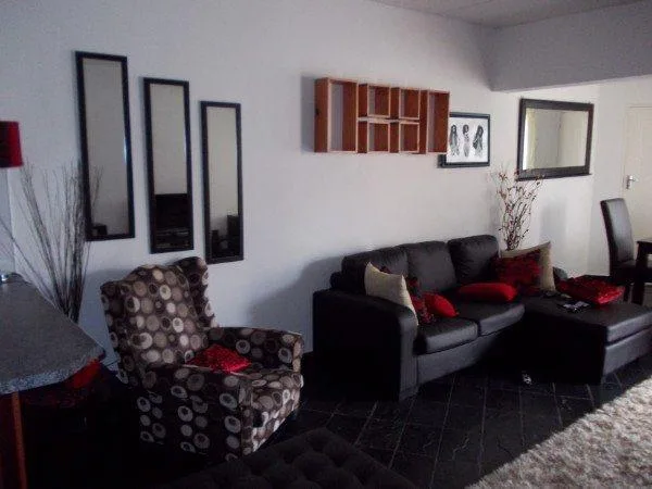 2 Bedroom Simplex in Noordhang