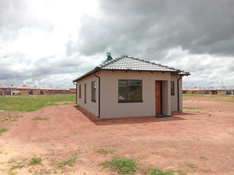 3 Bedroom House for sale in Soshanguve WW