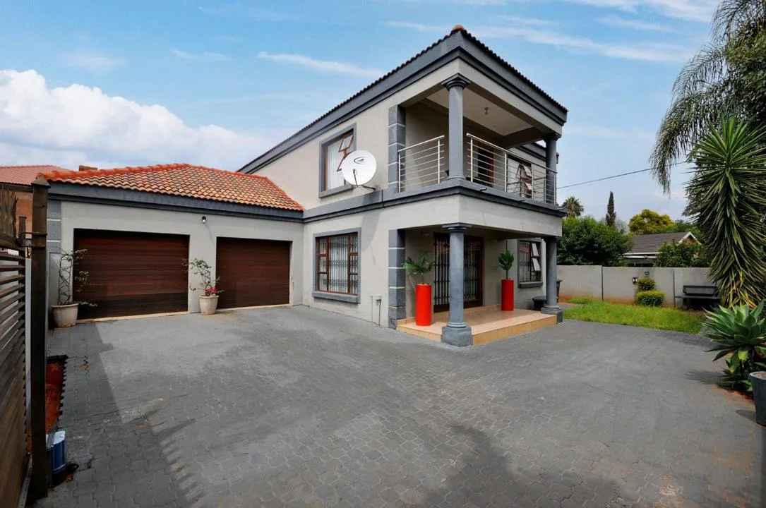 4 Bedroom Apartment / flat for sale in Chantelle