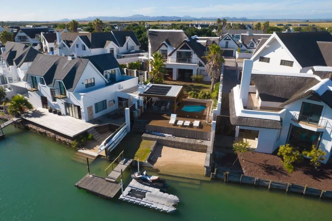4 Bedroom House to rent in Canals