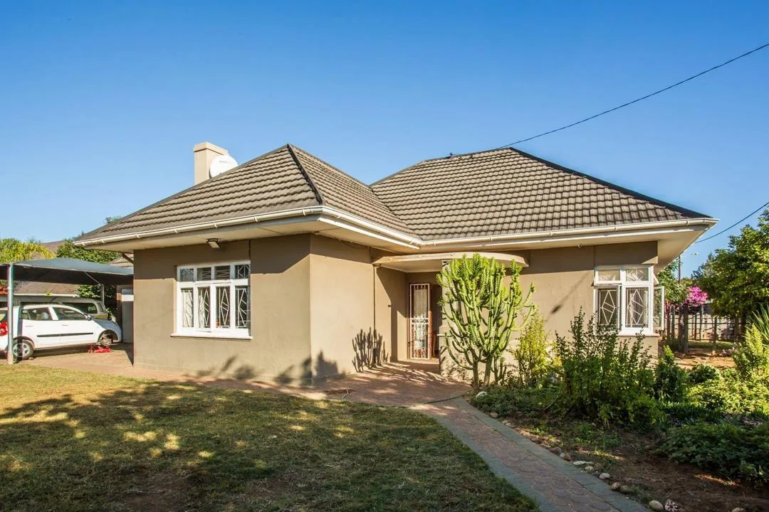 3 Bedroom House for sale in West Bank