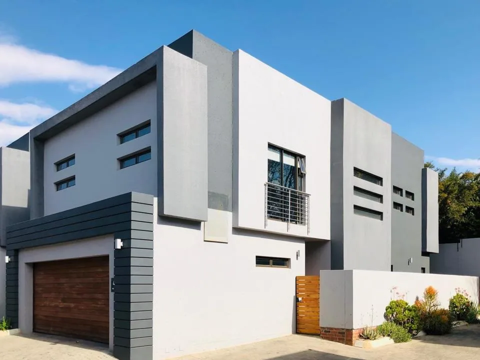 3 Bedroom Townhouse for sale in Petervale