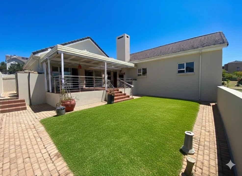 2 Bedroom House for sale in Groenkloof Retirement Village