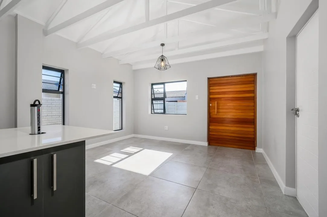 3 Bedroom House for sale in Fairview