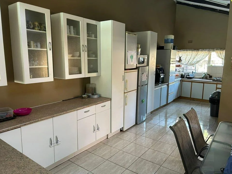 3 Bedroom Townhouse for sale in Sterpark