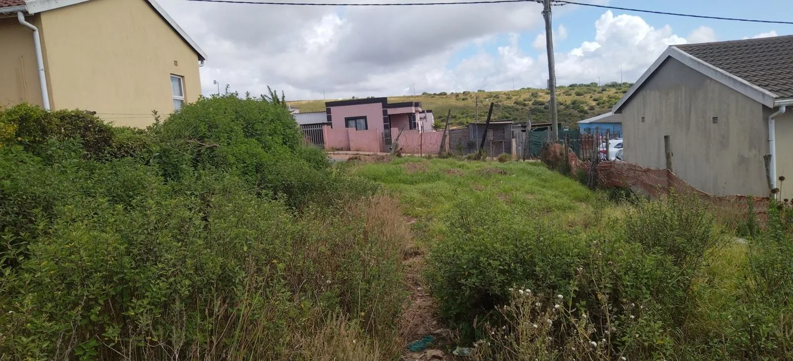 155 m² Land available in Kwanonqaba