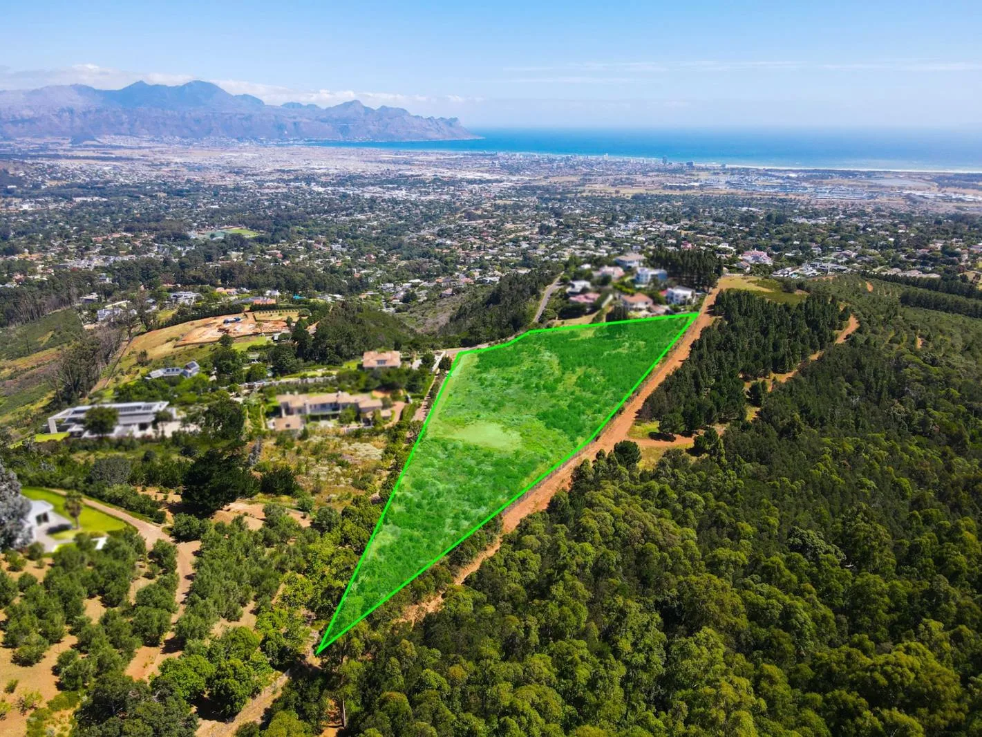 3.4 ha Land available in Spanish Farm