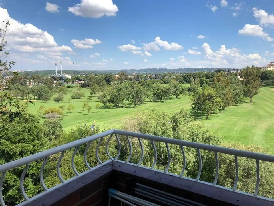 3 Bedroom Apartment / flat for sale in Illovo
