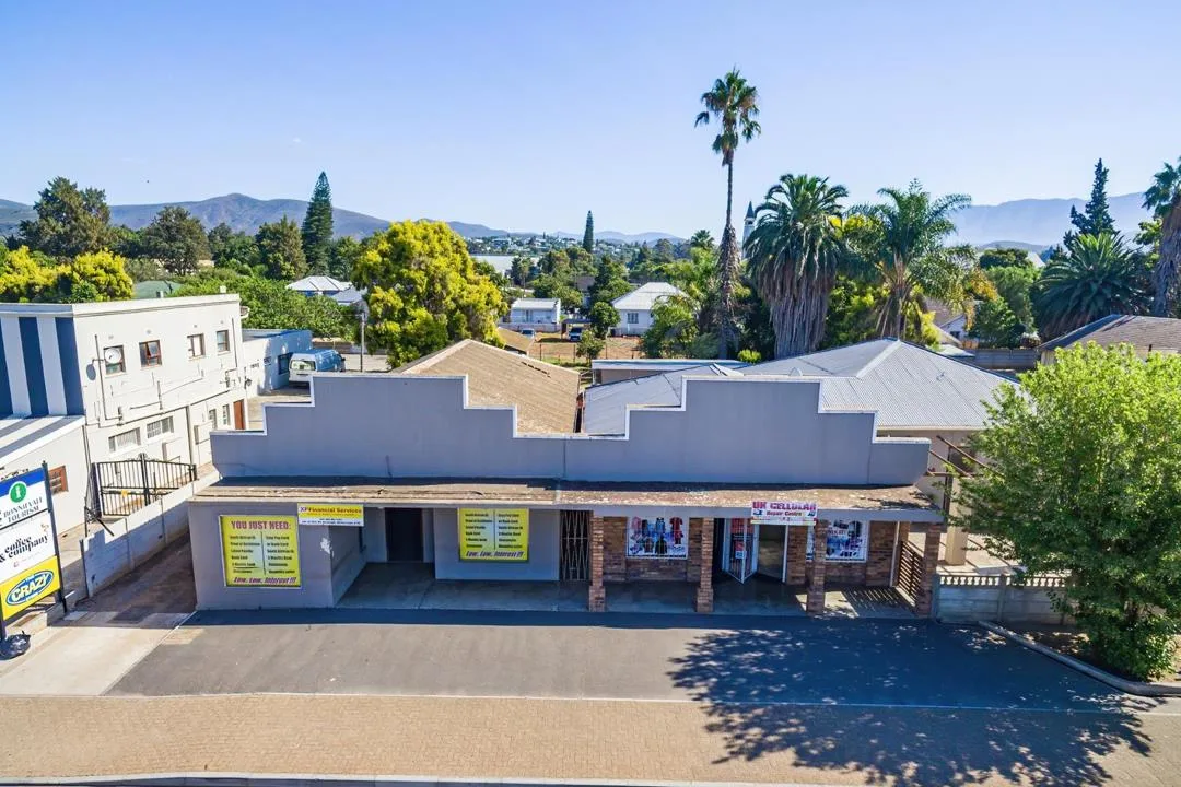 4 Bedroom House for sale in Bonnievale