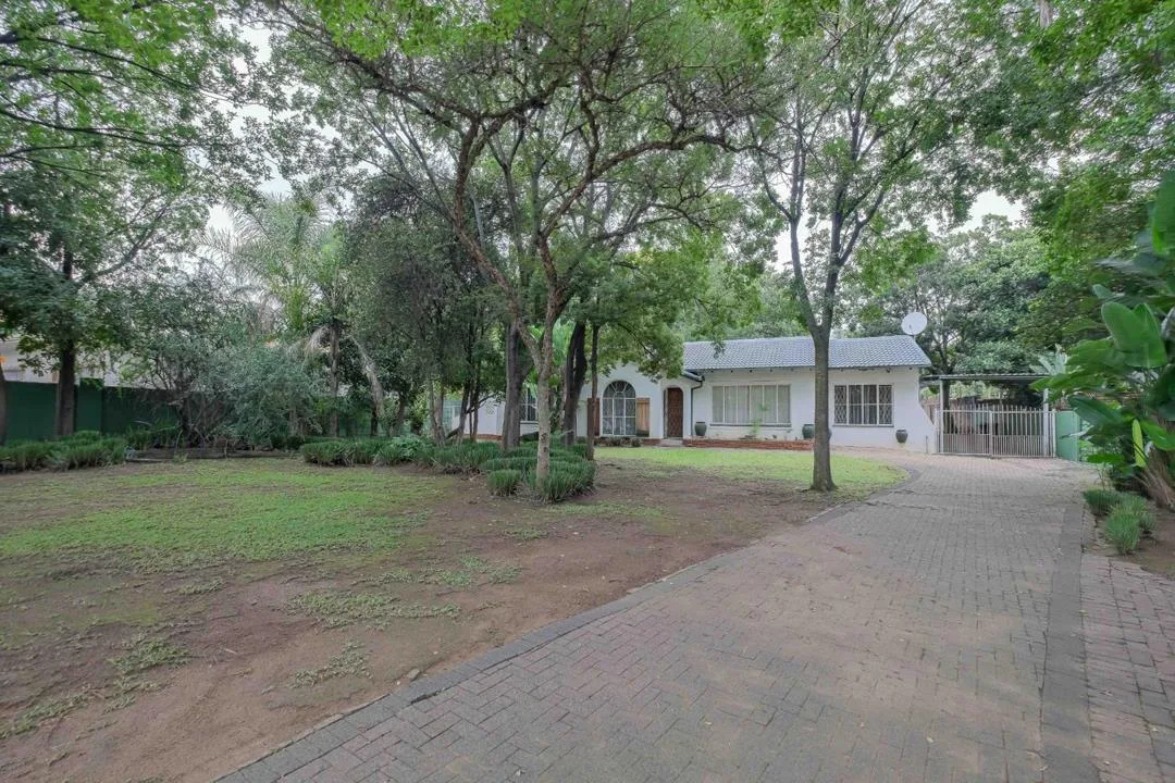 3 Bedroom House for sale in Constantia Park