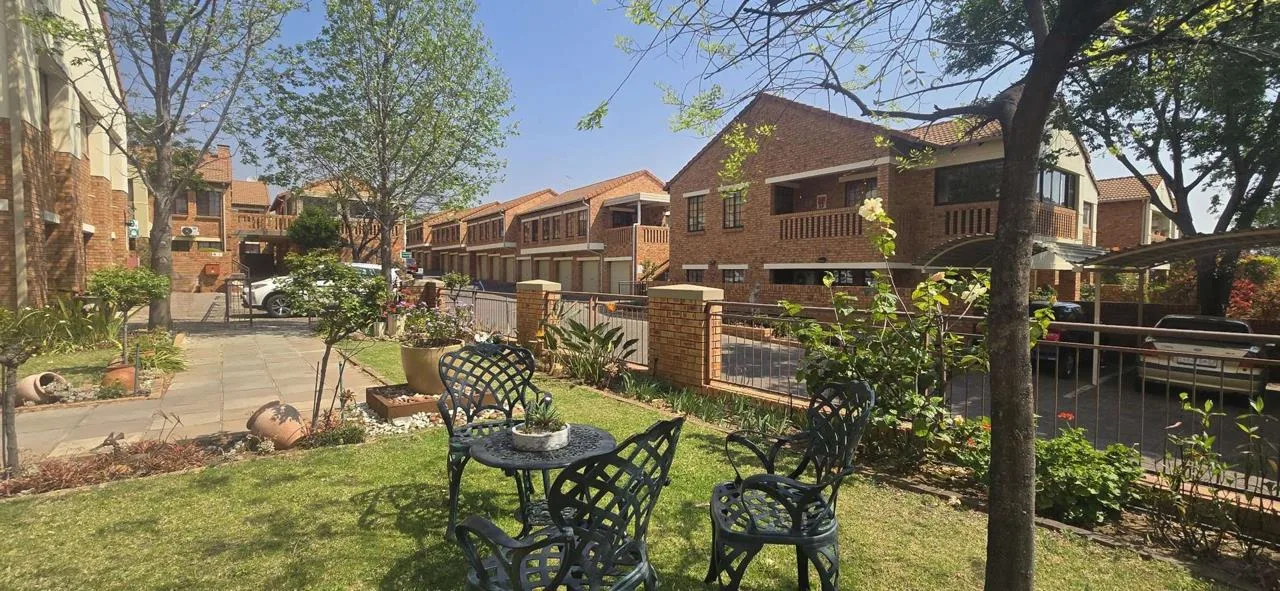 3 Bedroom Townhouse for sale in Equestria