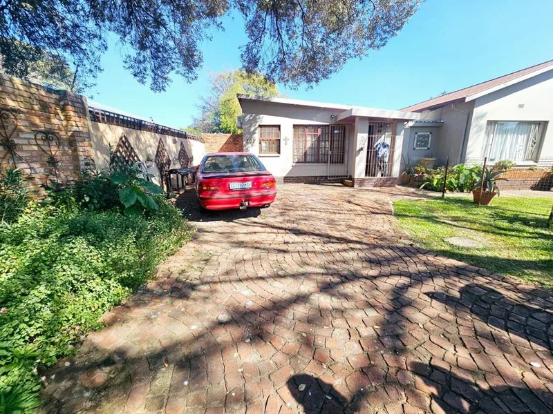 2 Bedroom House to rent in Lyttelton Manor