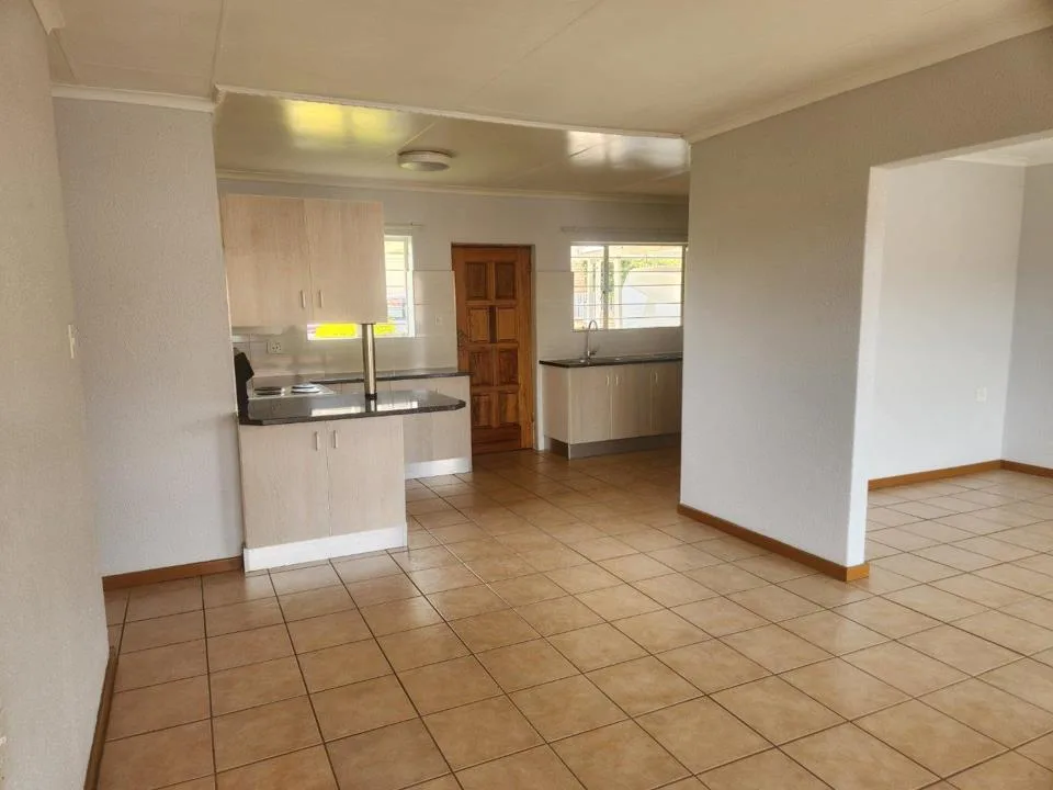 2 Bedroom House for sale in Rangeview