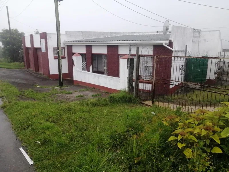4 Bedroom House for sale in Mdantsane Nu 8