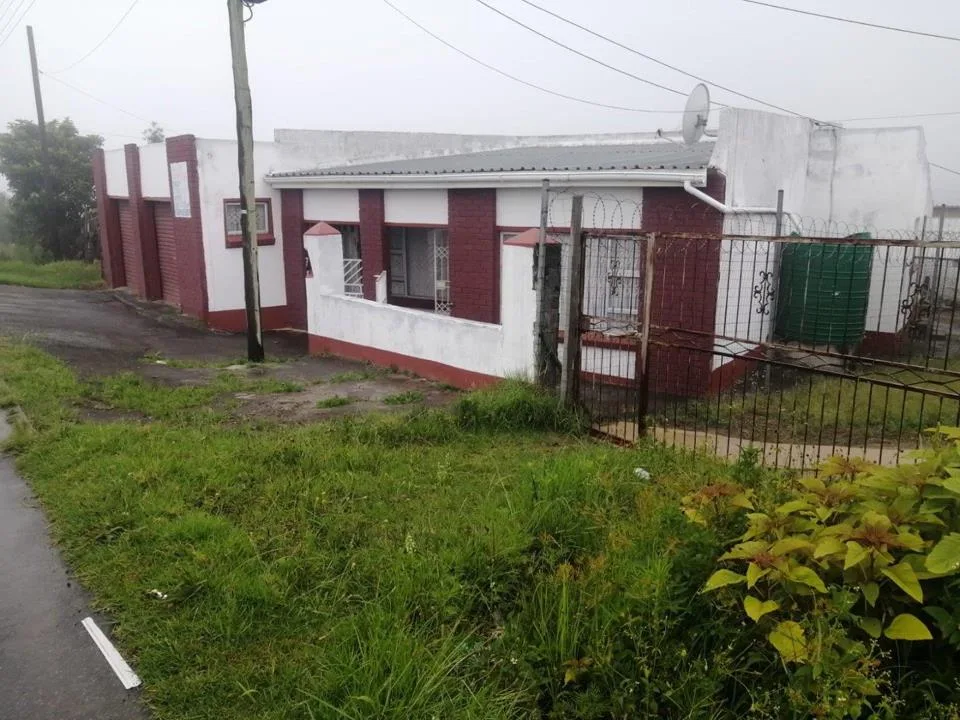 4 Bedroom House for sale in Mdantsane Nu 8