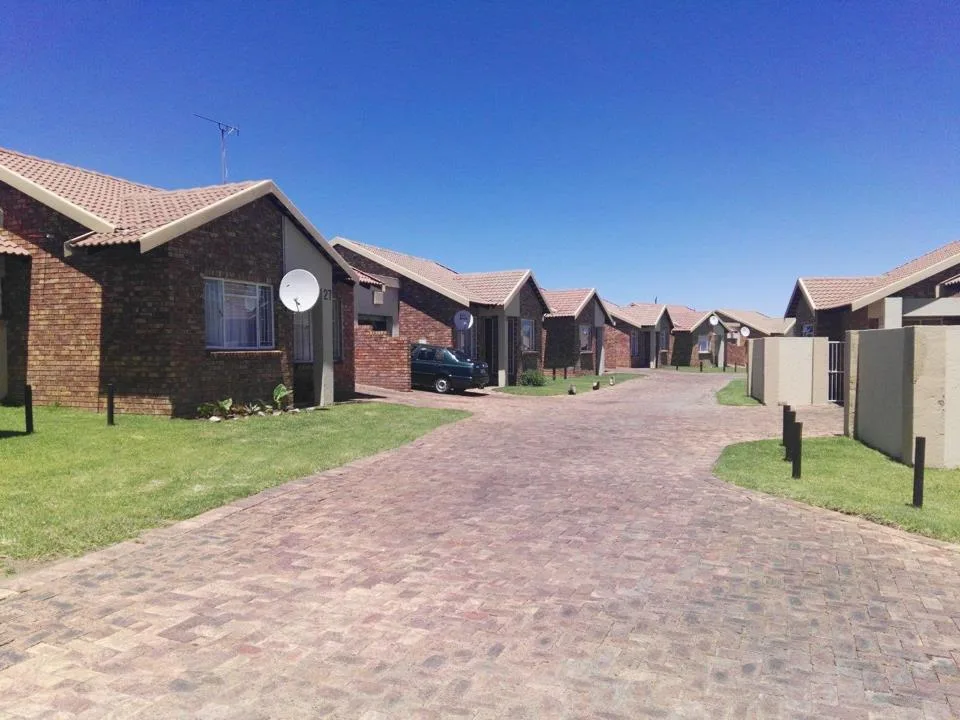 2 Bedroom Apartment / flat to rent in Secunda