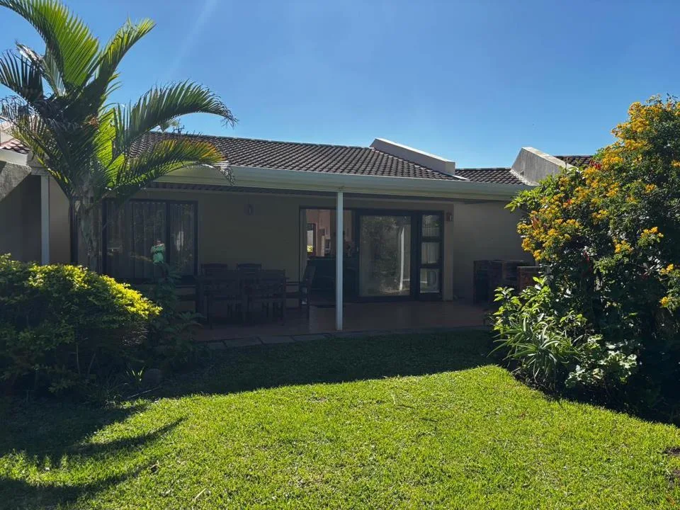 2 Bedroom Townhouse to rent in Scottburgh South