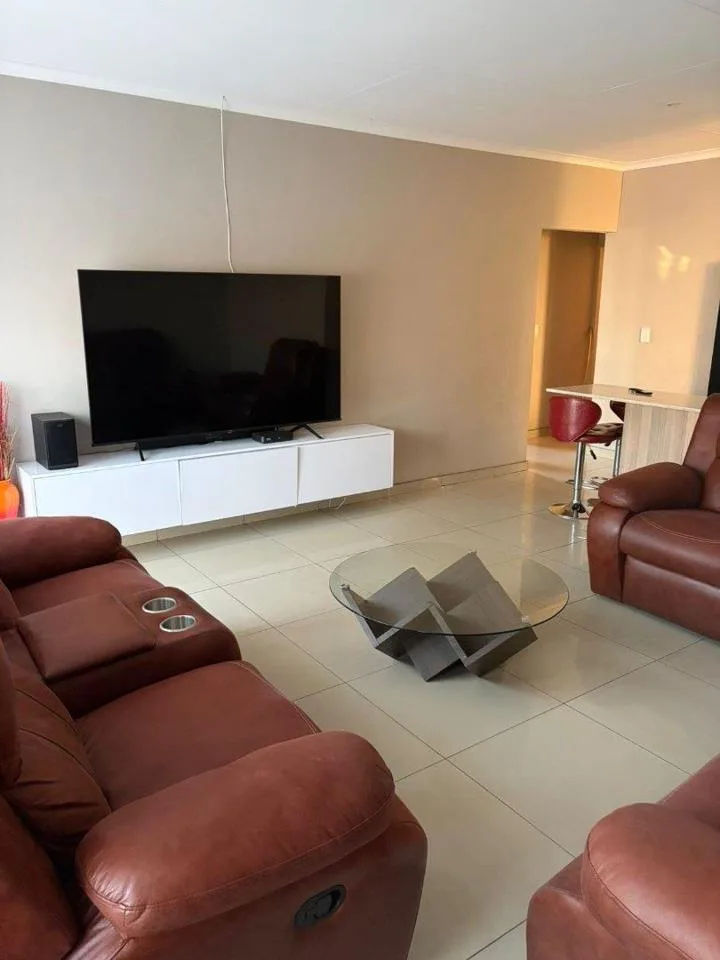 3 Bedroom House to rent in Die Heuwel Ext 4