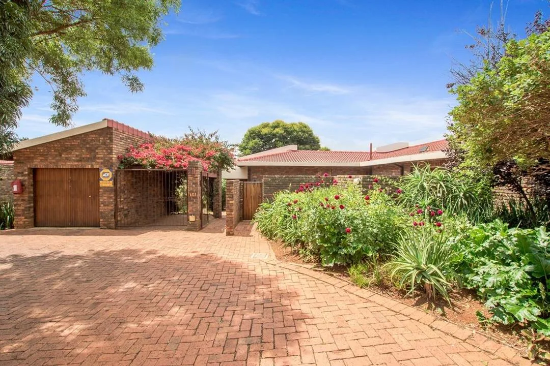 3 Bedroom Townhouse for sale in Montgomery Park