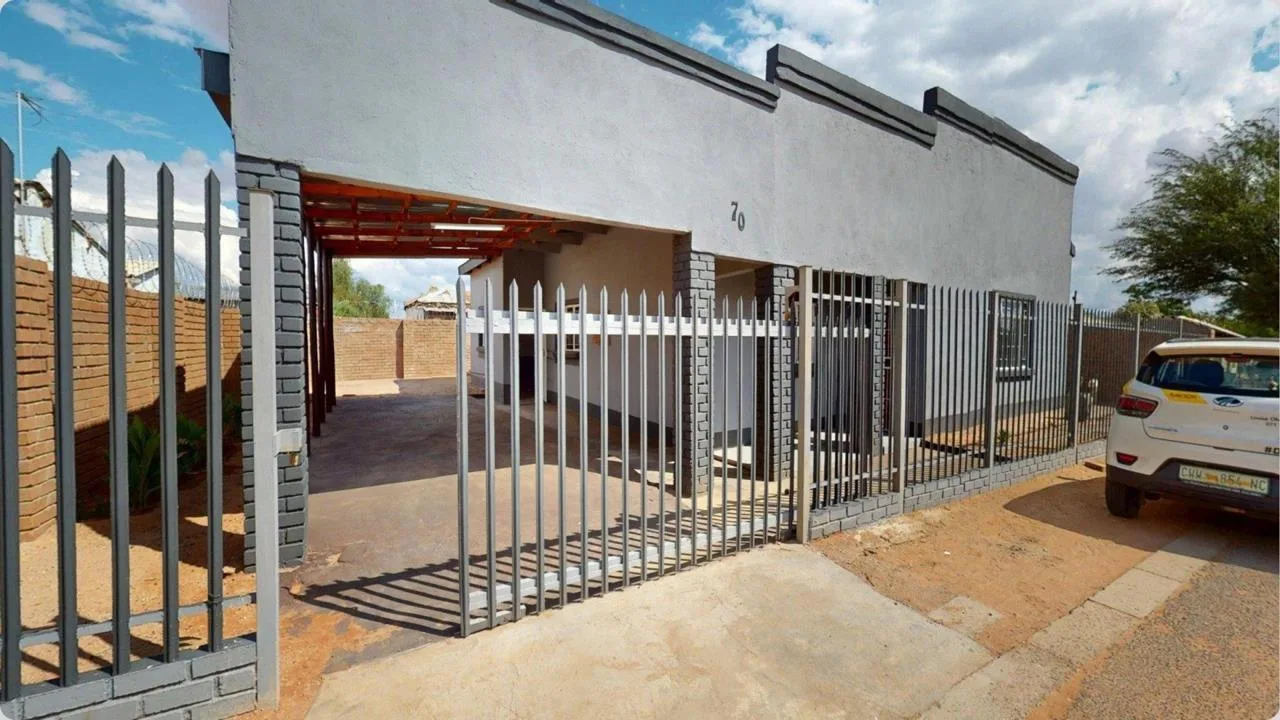 4 Bedroom House for sale in Progress