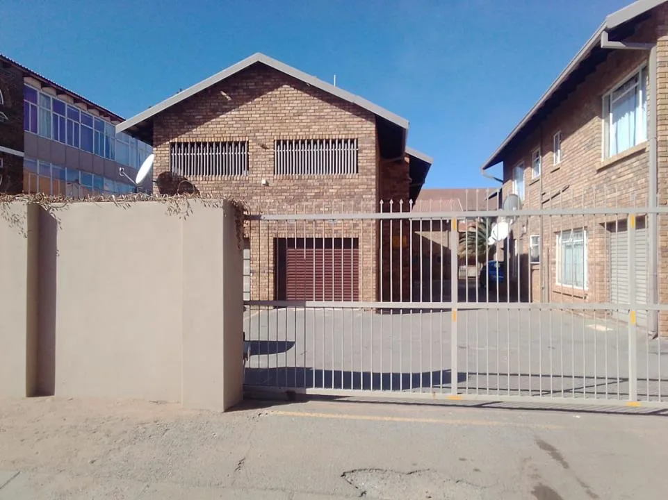 3 Bedroom Apartment / flat for sale in Elandsheuwel
