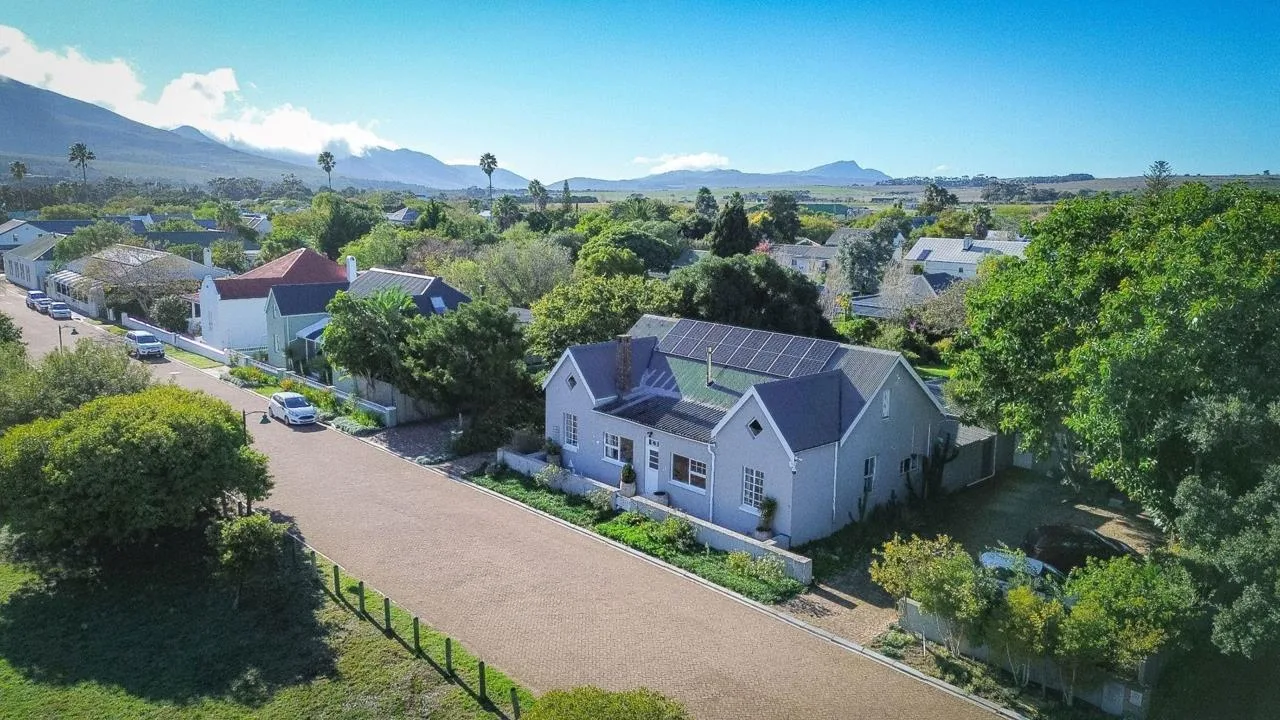 5 Bedroom House for sale in Stanford