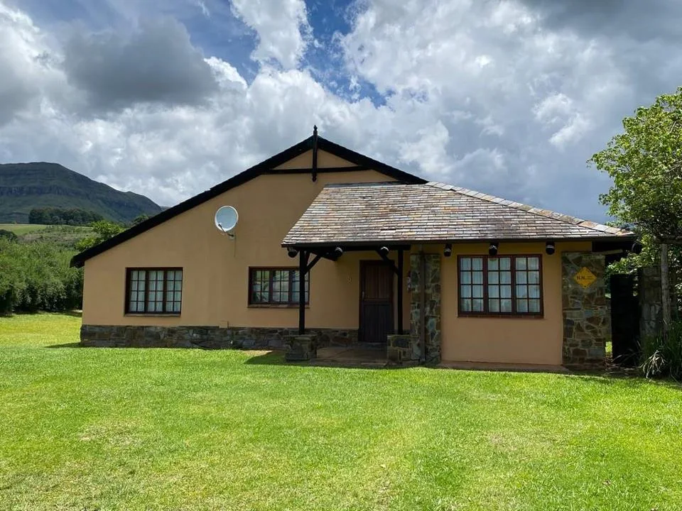 4 Bedroom House for sale in Cathkin Park