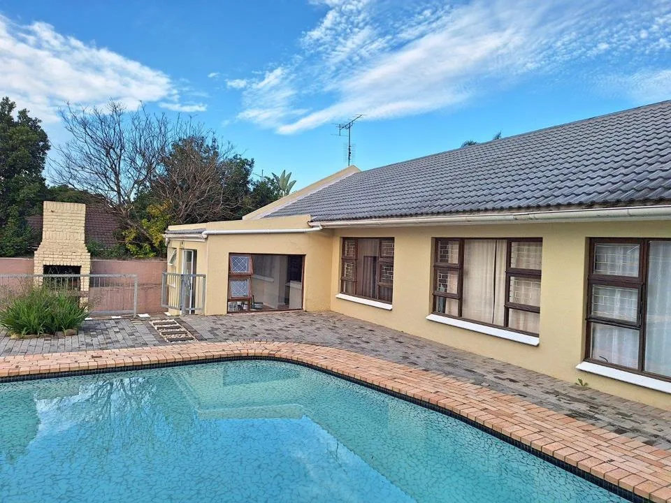3 Bedroom House to rent in Dorchester Heights