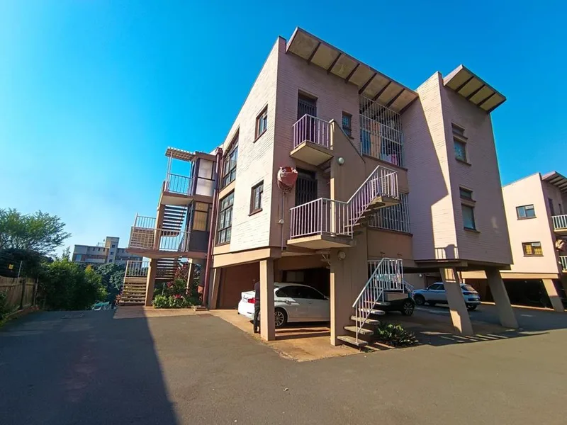 3 Bedroom Apartment / flat for sale in Glenwood