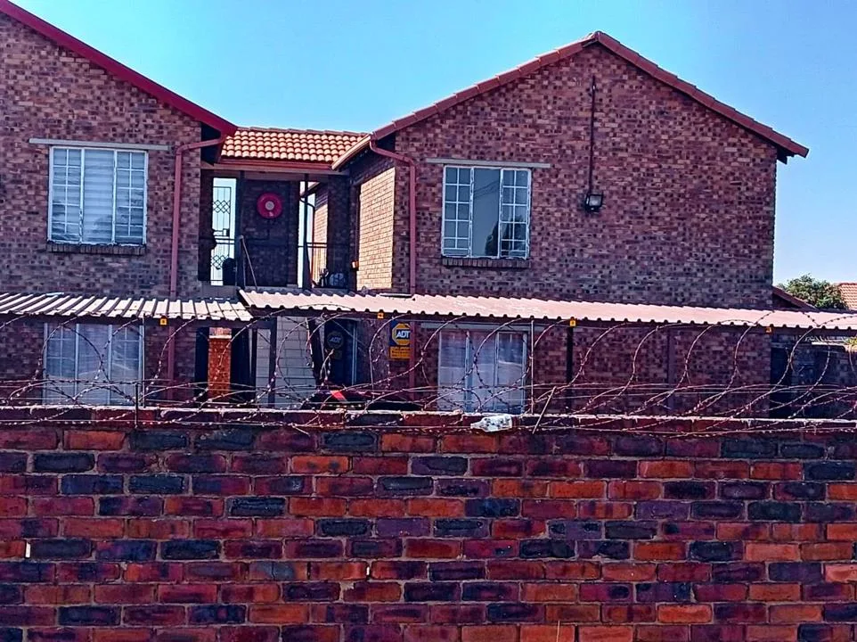 2 Bedroom House for sale in Duvha Park