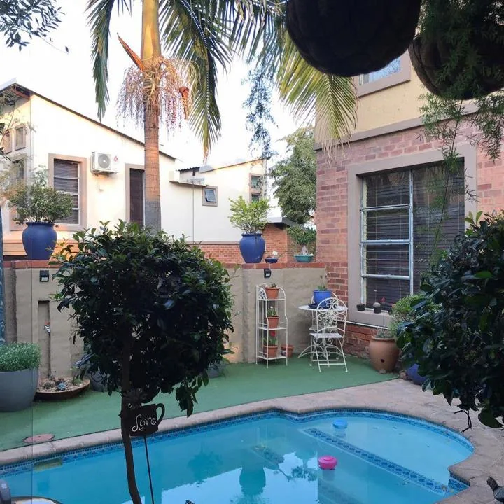 4 Bedroom Townhouse for sale in Safari Gardens