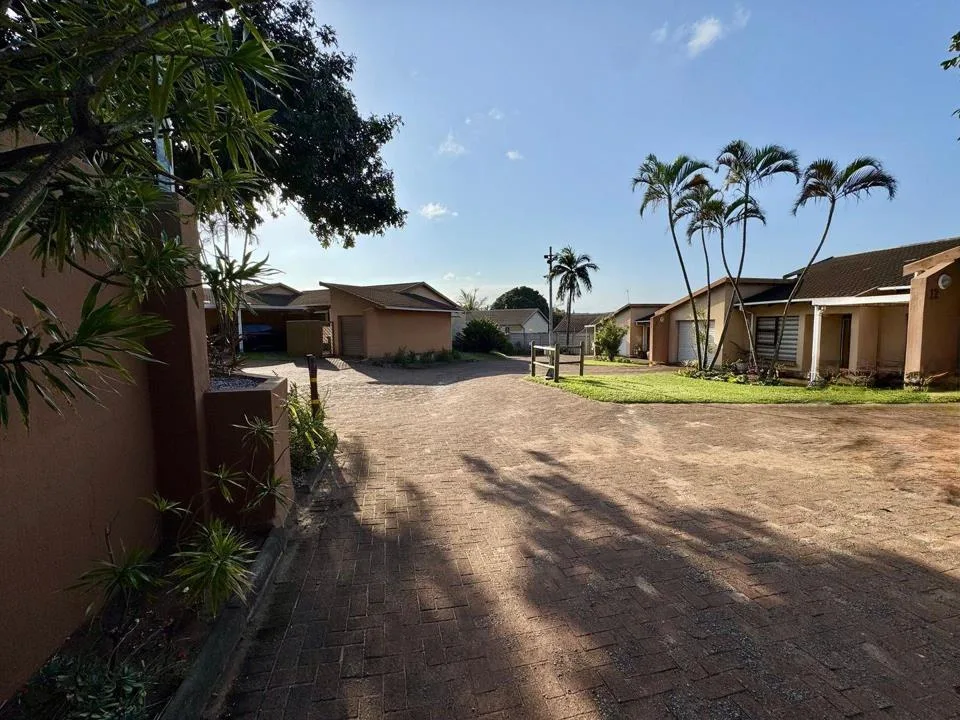 3 Bedroom Townhouse to rent in Veld En Vlei