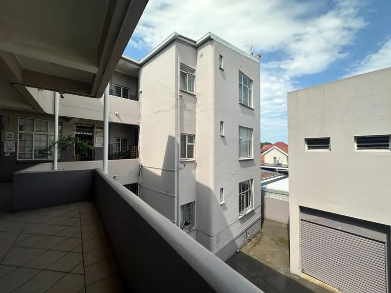 2 Bedroom Apartment / flat for sale in Glenwood