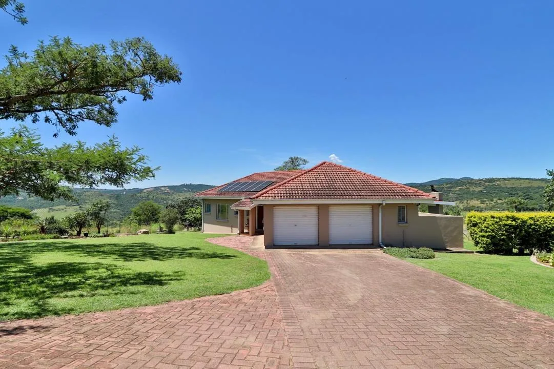 3 Bedroom House for sale in Hilltop AH