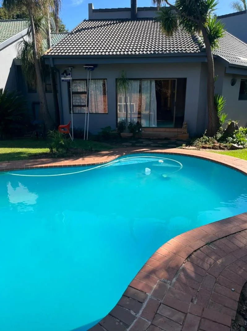 1 Bedroom House in Zwartkop